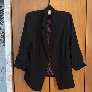 Great blazer for work or with jeans!